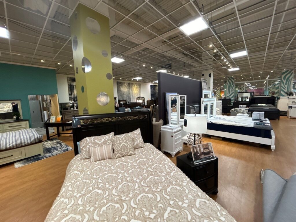 Furniture store column design