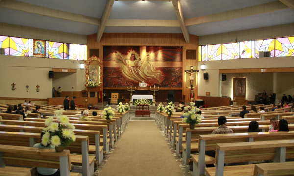 Prepare your church for Christmas 