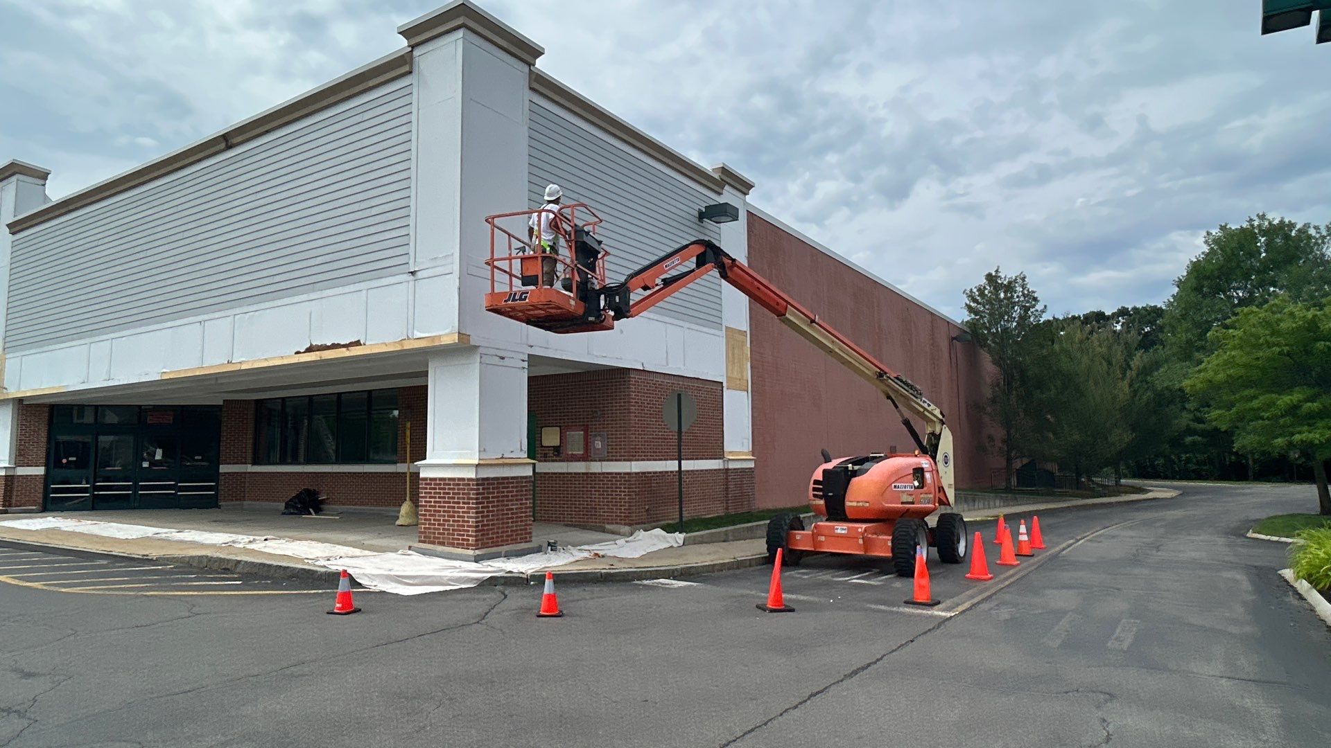 Commercial Building painting