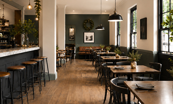 Holiday-Restaurant
